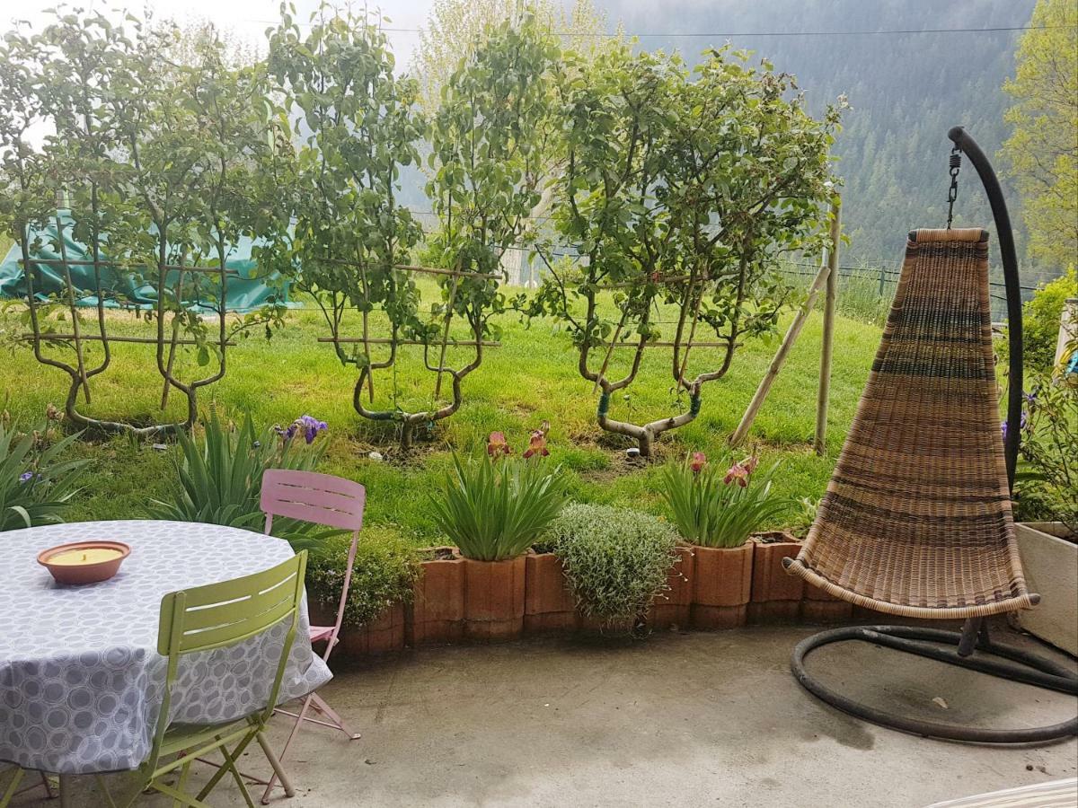 Chaleureux 2 pièces avec terrasse à Séez Esterno foto
